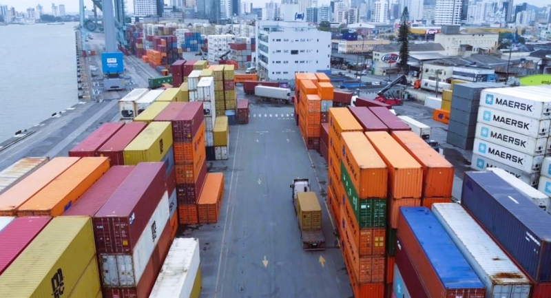 Complexo Portuário de Itajaí movimenta 9,7 milhões de toneladas em oito meses Complexo Portuário de Itajaí movimenta 9,7 milhões de toneladas em oito meses