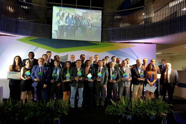 Porto de Itajaí recebe prêmio ANTAQ 2017.