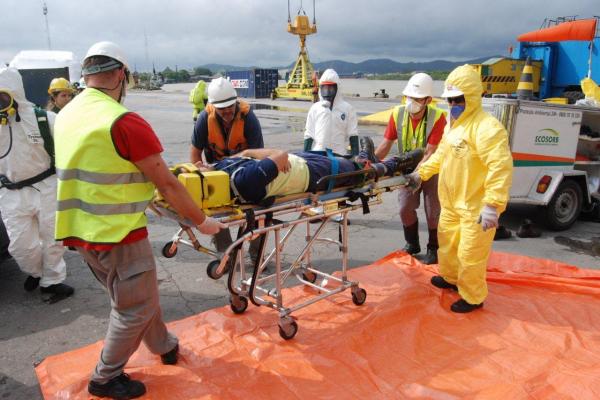 PORTO DE ITAJAÍ PROMOVE SIMULADO DE EMERGÊNCIA AMBIENTAL