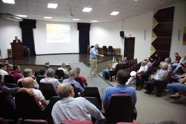 Autoridade Portuária e Prefeitura de Itajaí apresentam esclarecimentos sobre a concessão de área operacional do Porto de Itajaí.