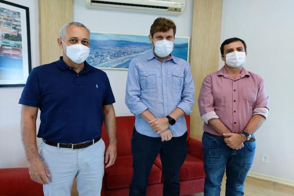 Superintendente do Porto de Itajaí visita Prefeitura Municipal de Navegantes.