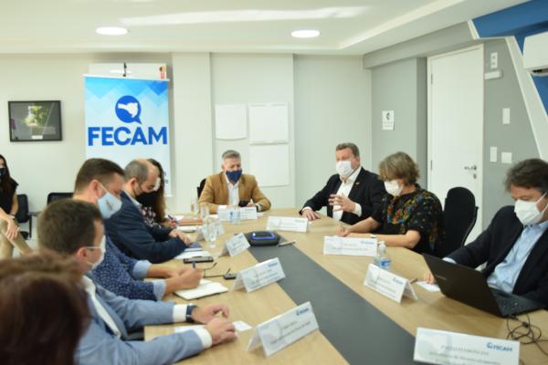 Superintendente do Porto de Itajaí ingressa na FECAM.