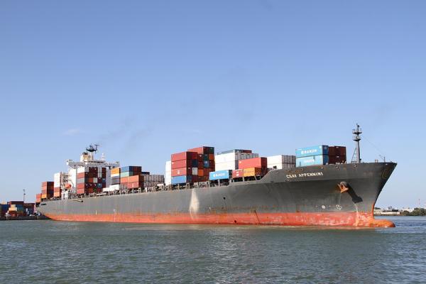 APM Terminals recebe maior cargueiro da história do Porto de Itajaí