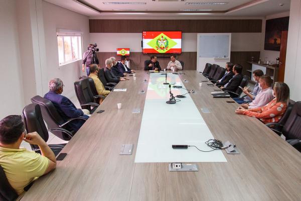 Comissão faz reunião de planejamento para receber secretário nacional de portos. Comissão faz reunião de planejamento para receber secretário nacional de portos.