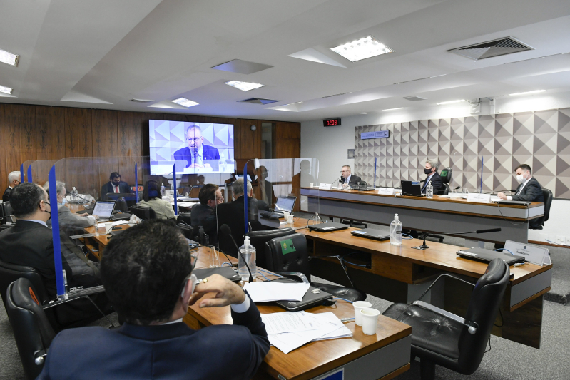 Itajaí defende Autoridade Portuária Pública Municipal em audiência no Senado