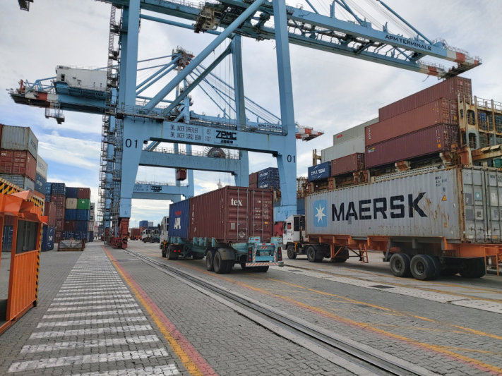 Complexo Portuário de Itajaí e Navegantes inicia o ano de 2022 com 9% de aumento na movimentação em toneladas.