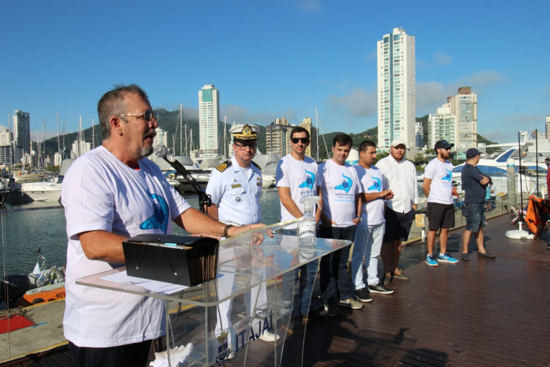 Juntos Pelo Rio mobiliza mais de mil voluntários para limpeza do rio, molhes, praia do Atalaia e avenida Beira-Rio