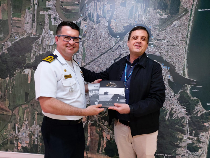 Novo Delegado da Capitania dos Portos de Itajaí visita Superintendência.