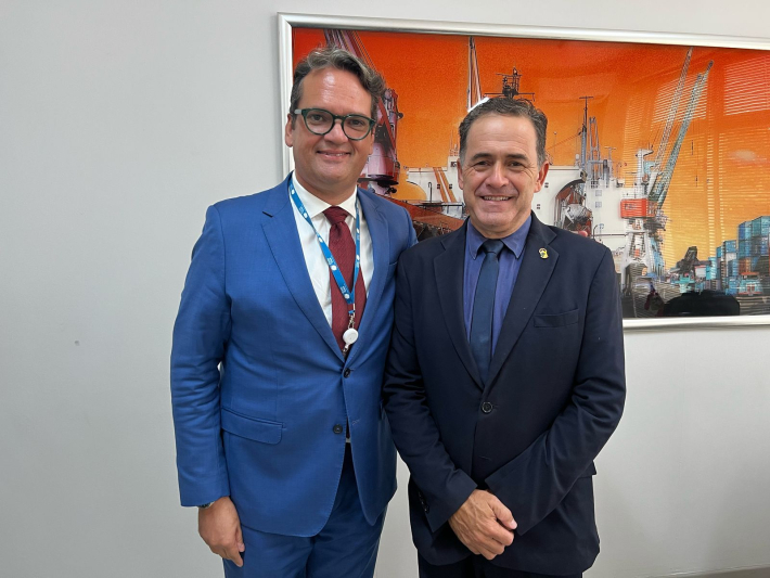 Superintendente do Porto de Itajaí João Paulo Tavares Bastos recebe vereador Beto Cunha