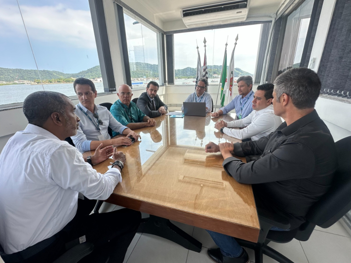 Superintendente do Porto de Itajaí realiza visita técnica no Porto de Santos Superintendente do Porto de Itajaí realiza visita técnica no Porto de Santos