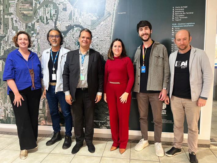 PORTO DE ITAJAÍ E SEBRAE ESTUDAM PROJETO PARA FOMENTAR A INOVAÇÃO