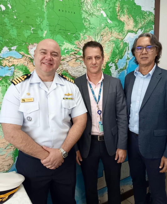 Porto de Itajaí recebe Diploma Amigo da Delegacia em solenidade da Capitania dos Portos