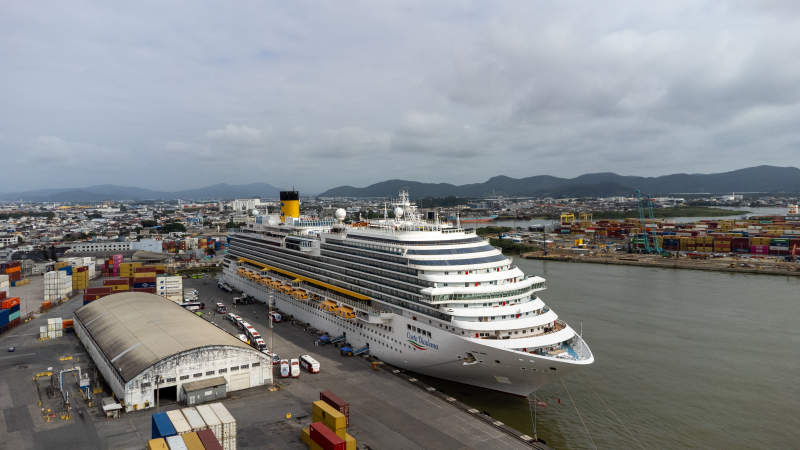 Porto de Itajaí, segundo maior do Brasil em movimentação de passageiros de cruzeiros, abre nova temporada com 38 escalas e expectativa de receber 180 mil turistas
