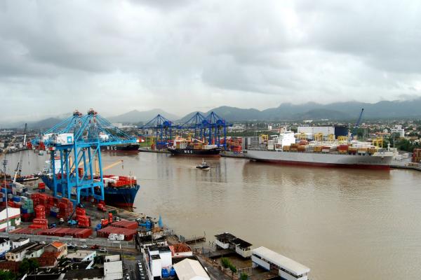 Porto de Itajaí poderá operar cargas a granel