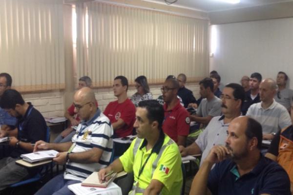 Treinamento de Sistema de Comando e Operações.